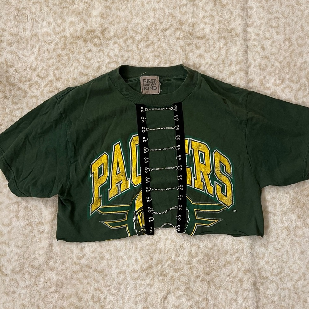 PACKERS LF chain crop top